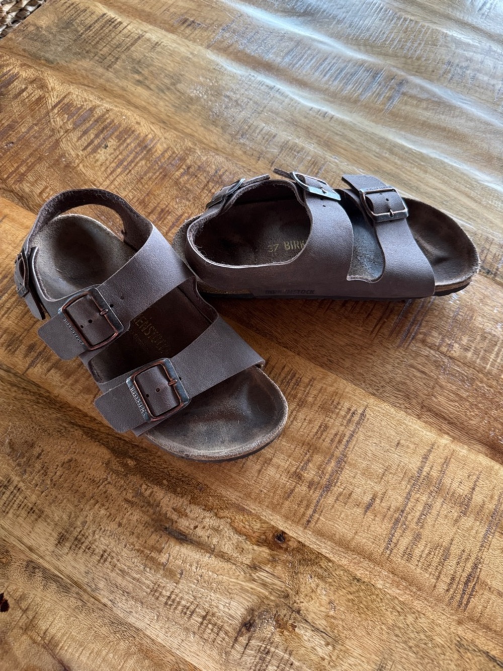 Birkenstock Milano oiled leather sandals